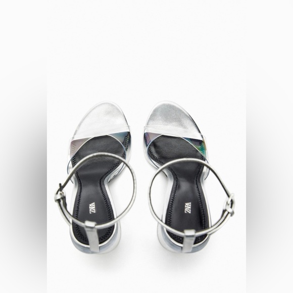 ZARA Woman Block Heel Vinyl Sandals US8 EU39 - Picture 5 of 9